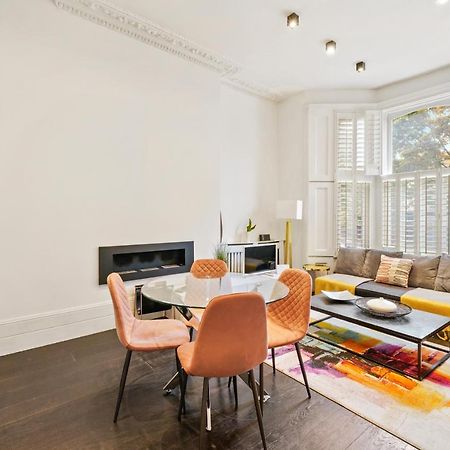 1 & 2 Bed Cosy Apartments Next To Earls Court Free Wifi Лондон Екстериор снимка