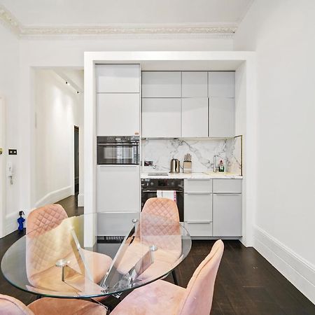1 & 2 Bed Cosy Apartments Next To Earls Court Free Wifi Лондон Екстериор снимка