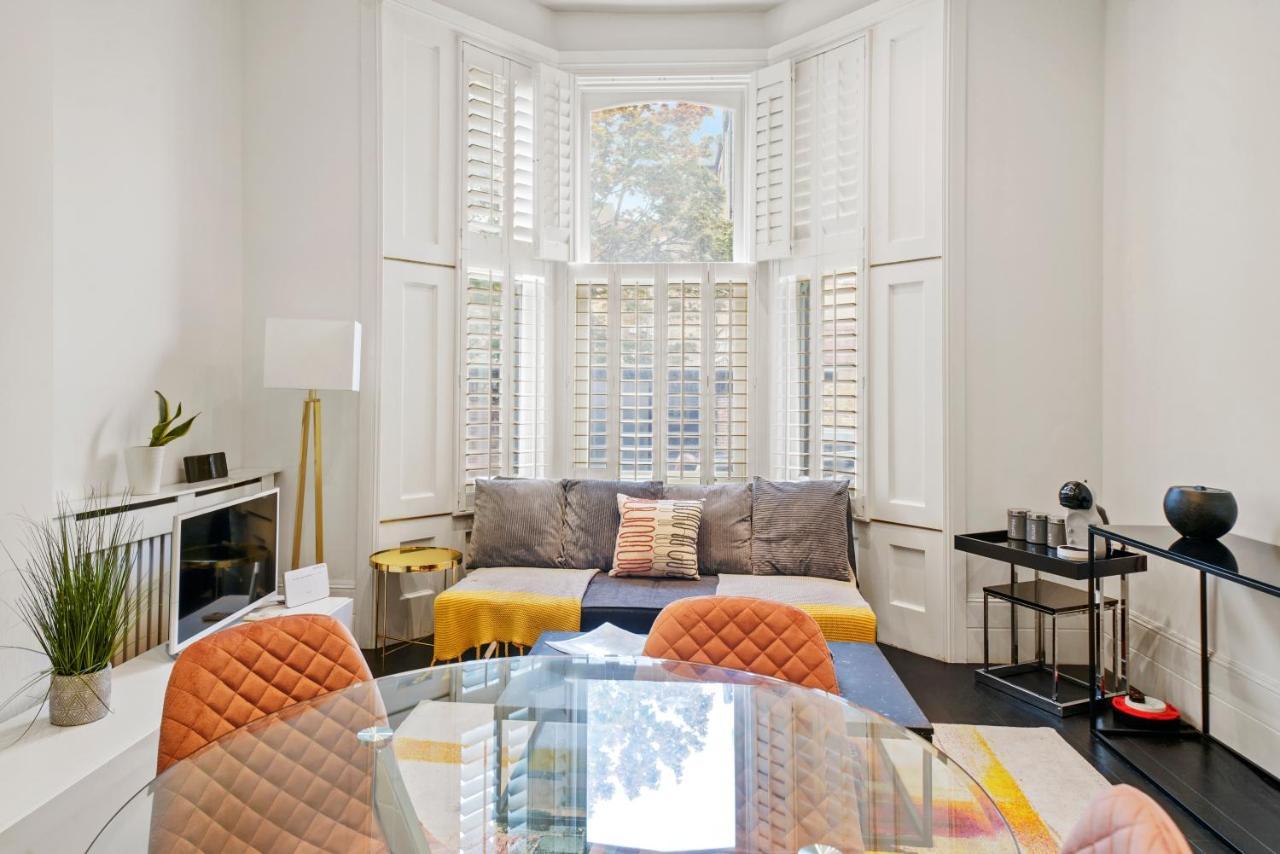 1 & 2 Bed Cosy Apartments Next To Earls Court Free Wifi Лондон Екстериор снимка