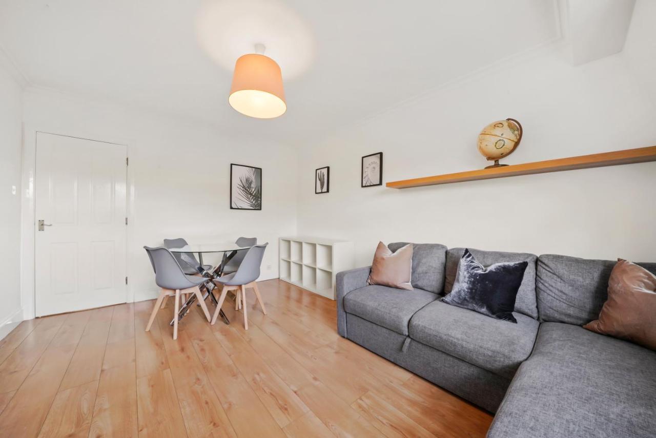 1 & 2 Bed Cosy Apartments Next To Earls Court Free Wifi Лондон Екстериор снимка